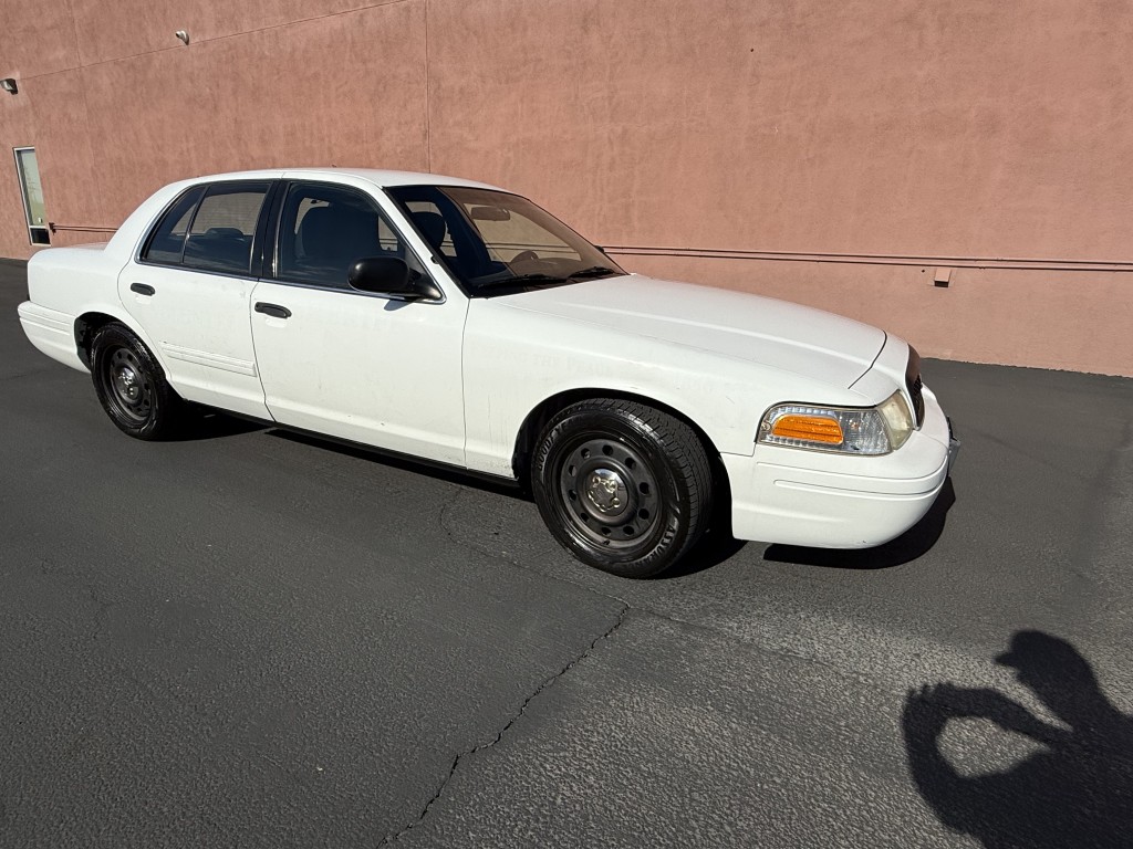 ford crown victoria 2011 2FABP7BV4BX179725 image ford crown victoria 2011 2FABP7BV4BX179725 image